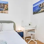 Charming Old Town 1br 50m From Ac Wi-fi Parking 公寓