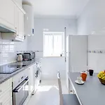 Charming Old Town 1br 50m From Ac Wi-fi Parking 公寓 *