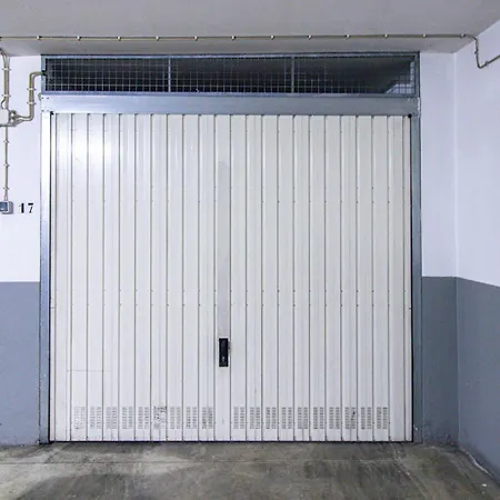 公寓 Charming Old Town 1br 50m From Ac Wi-fi Parking 阿尔布费拉
