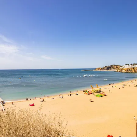 Апартаменты Charming Old Town 1br 50m From Ac Wi-fi Parking