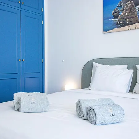 Charming Old Town 1br 50m From Ac Wi-fi Parking Apartamento