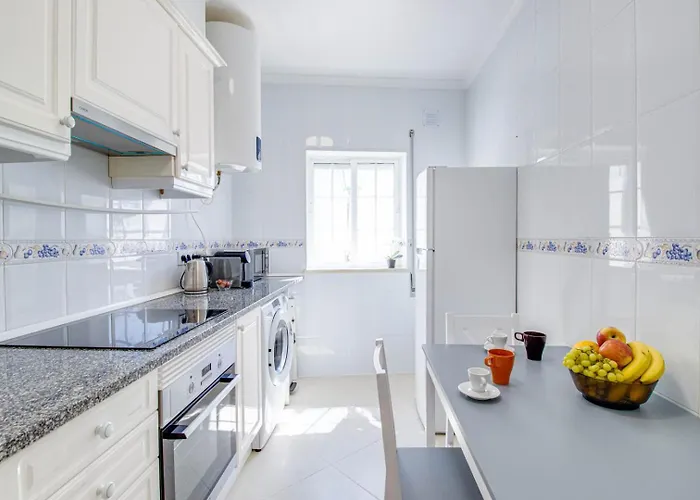 Charming Old Town 1br 50m From Ac Wi-fi Parking 公寓 *