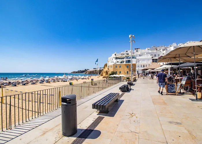 Charming Old Town 1br 50m From Ac Wi-fi Parking 公寓 阿尔布费拉